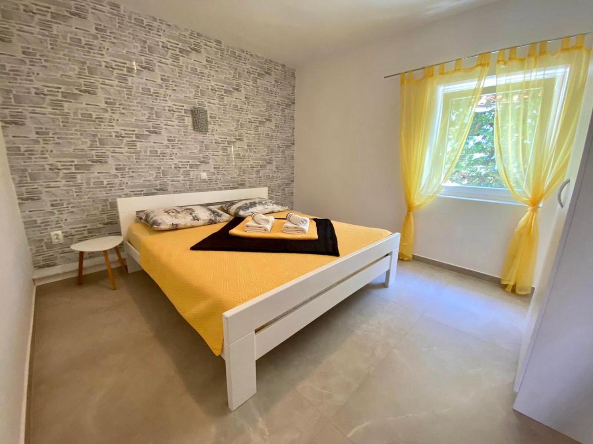 Apartments King - City Center Novalja Luaran gambar