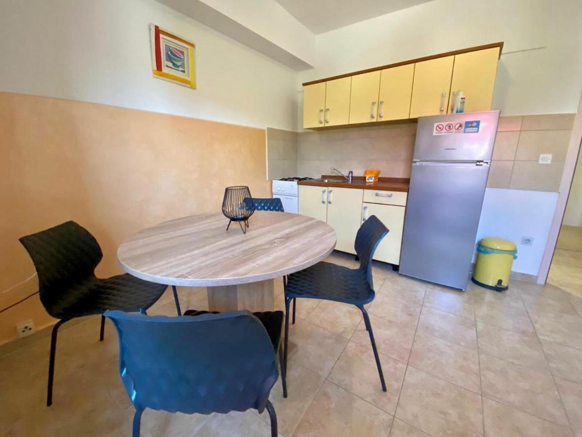 Apartments King - City Center Novalja Luaran gambar