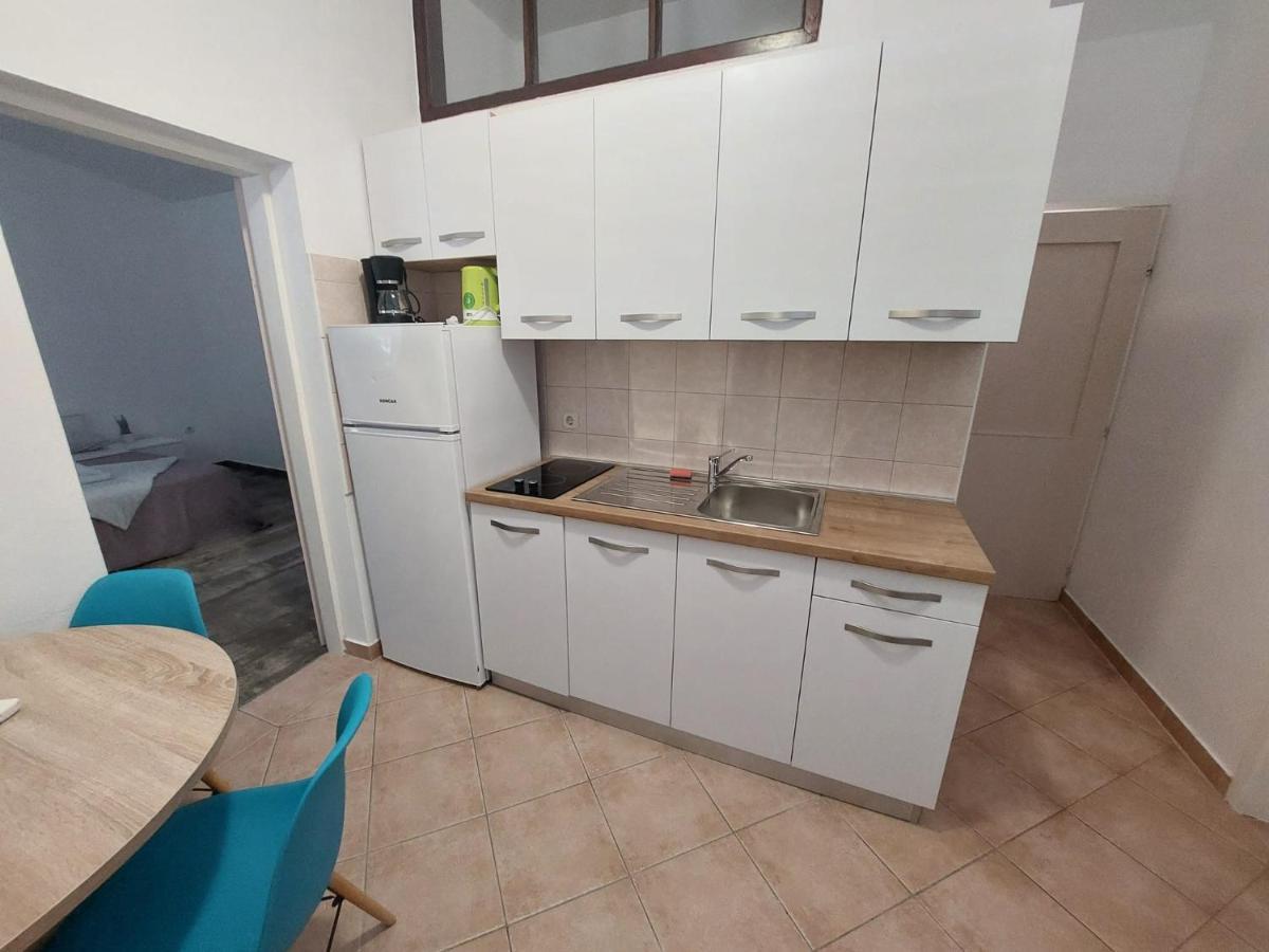 Apartments King - City Center Novalja Luaran gambar